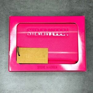 Steve Madden Pink Wallet